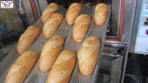 lò bánh mì lỗi nướng bánh không đều